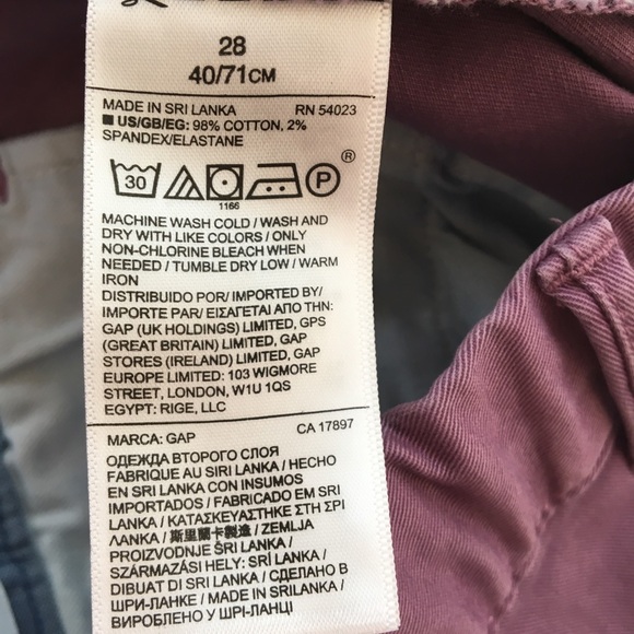 GAP men’s purple shorts SIZE 28 - Picture 7 of 8